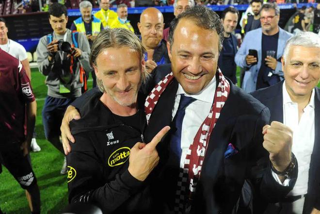 他很可能复 他很可能复