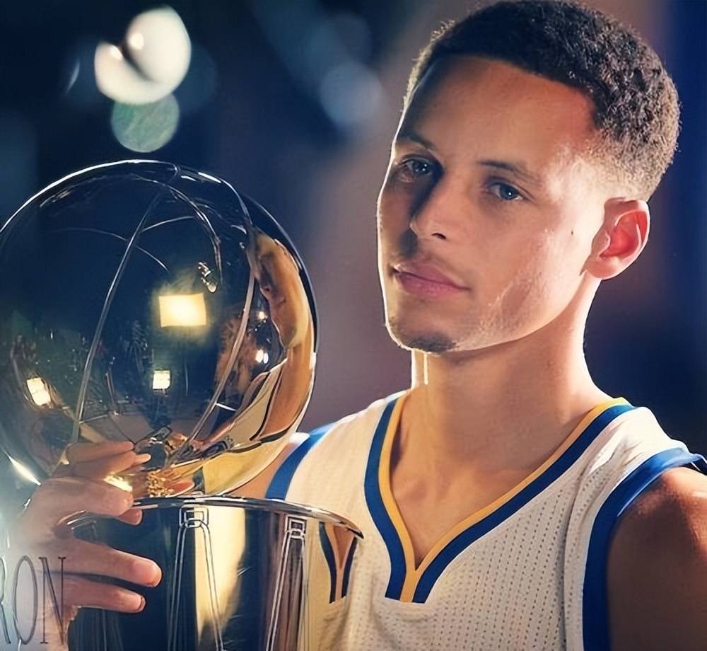 随着国际比 随着国际比