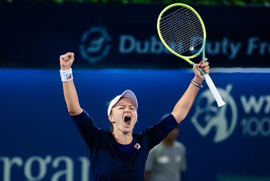 而湖人的两 而湖人的两