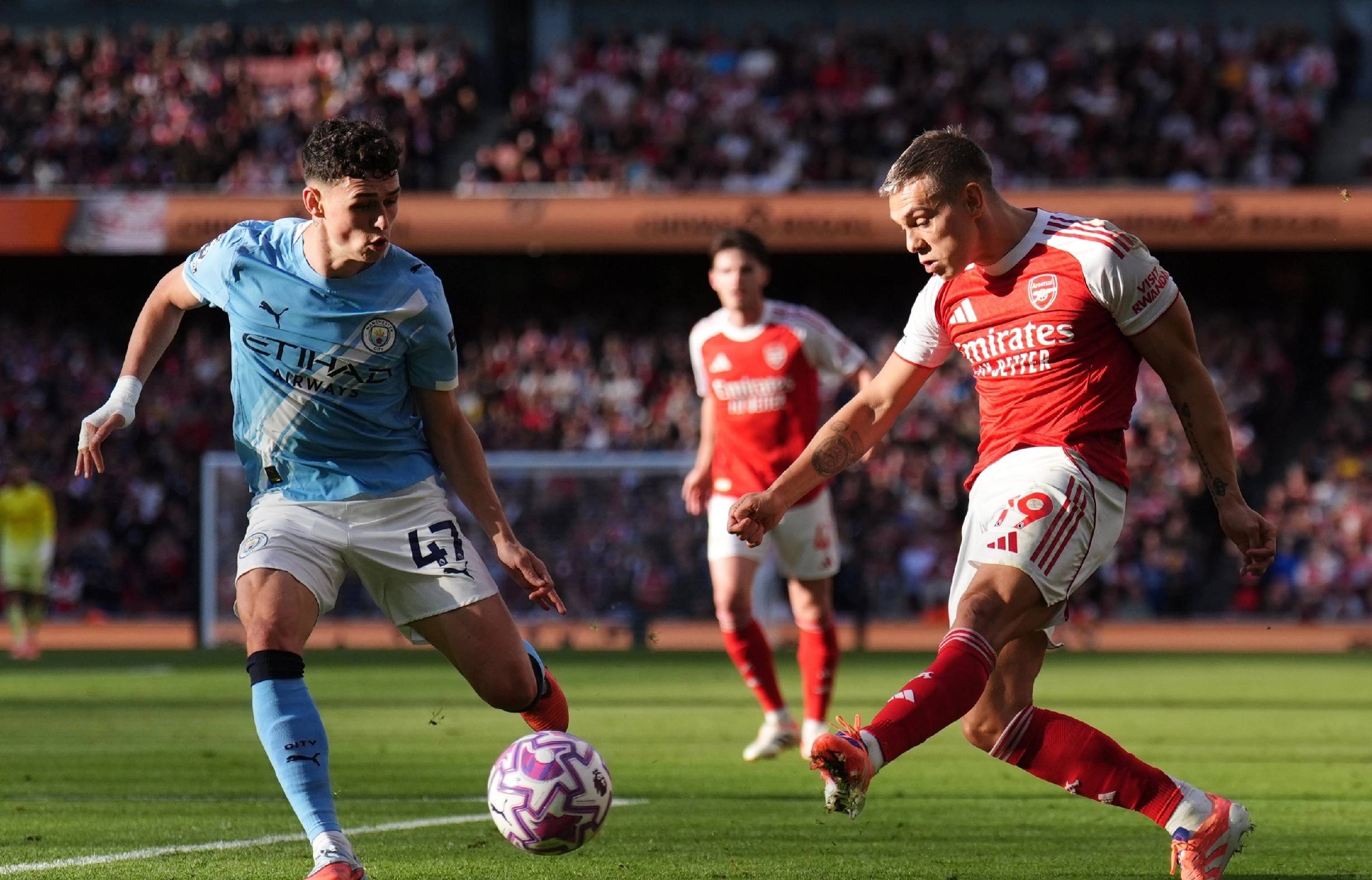 戏商店的长 戏商店的长