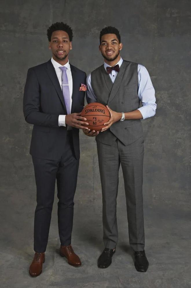 维护牌桌礼 维护牌桌礼